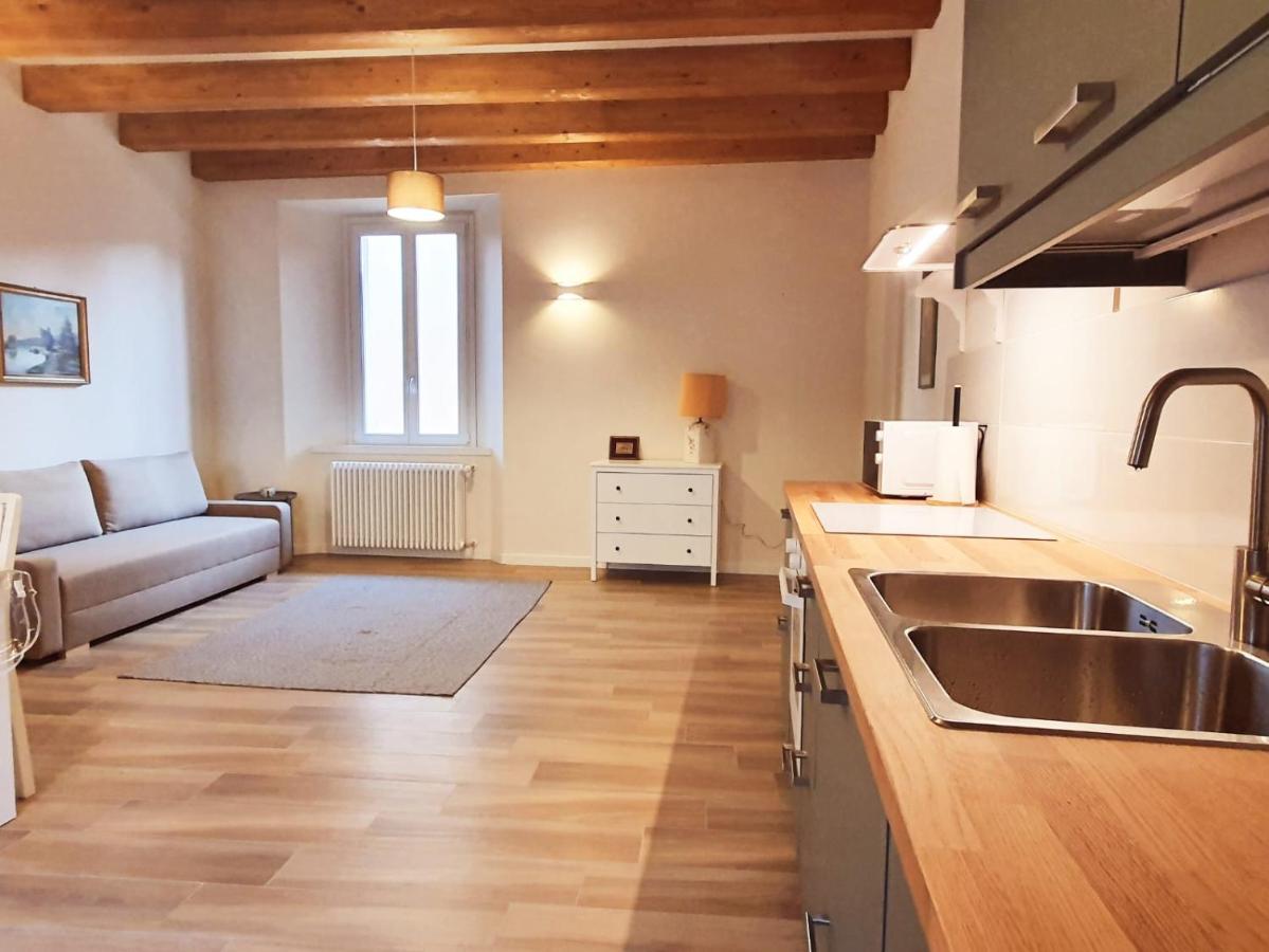 Residenza La Ruga Matilde & Eleonora Apartments Lake Verbania Ngoại thất bức ảnh